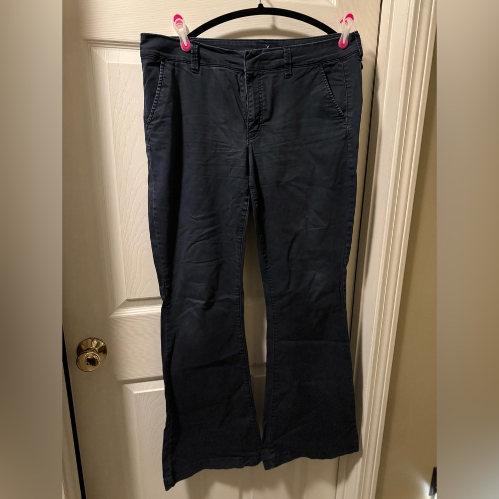 American Eagle Artist Flare navy blue pant